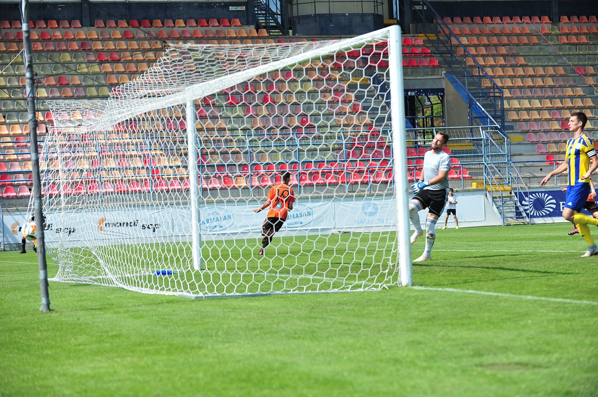 Michal Dopater dal gól.