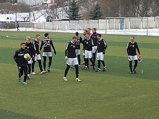 Hri krtko pred zpasom |  autor: Jn Kme