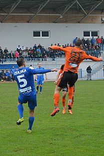 Viktor Mikls v hlavikovom sboji |  autor: Tom Lubelec