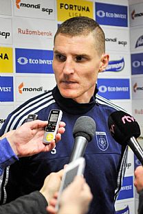 Jn Maslo odpoved na otzky novinrov |  autor: Rudolf Makurica