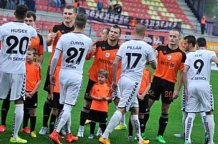 Nstup hrov: Lubo Huek, Gagik Daghbashyan, Jn Maslo, Jakub unta, Tom ubek, Rbert Pillr, Pavol Masaryk, Michal Klec |  autor: Rudolf Makurica