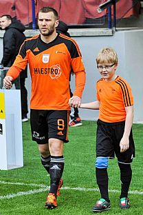 Tom ubek |  autor: Rudolf Makurica