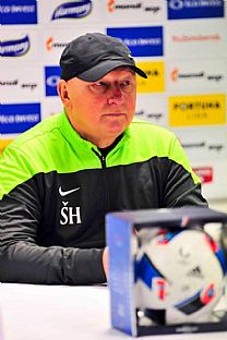 Skalick trner tefan Horn na tlaovej konferencii po zpase |  autor: Rudolf Makurica