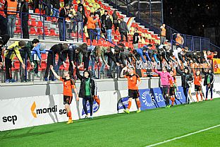 akovaka po zpase - Martin Boszord, Luk Ondrek, Jn Maslo, Darko Tofiloski, Tom Gert, ubo Hajdch, Peter Gal Andrezly a Adam Kuera |  autor: Rudolf Makurica