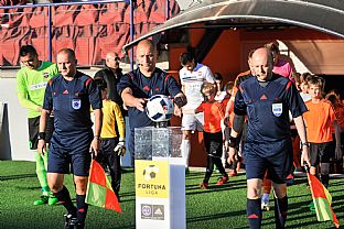 Nstup na zpas |  autor: Rudolf Makurica