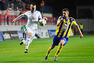 Andrej Lov�s |  autor: Rudolf Ma�kurica