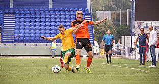 Luk Luptk ah tok po avom krdle. |  autor: J. Malik