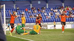 Prihrvku Luka Luptka glovo zroil Tom ubek a Rua vyhrva 1:0. |  autor: J. Malik