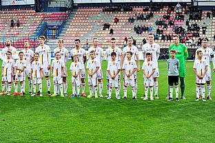 Nstup na zpas: Jakub Mare, Peter Gal Andrezly, Martin Chrien, imon Kupec, Erik Daniel, Kristin Kolk, Dominik Kruliak, Peter Maslo, Jn Maslo, ubo Hajdch a Tom ubek. |  autor: Rudolf Makurica