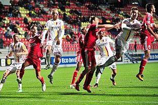 Peter Maslo, Jakub Paur, Kristin Kolk, Rangelo Janga, Peter Klek, Martin Chrien, Dominik Kruliak a Martin ulek. |  autor: Rudolf Makurica