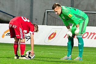 Filip Halgo a ubo Hajdch na zaiatku piatej srie. |  autor: Rudolf Makurica