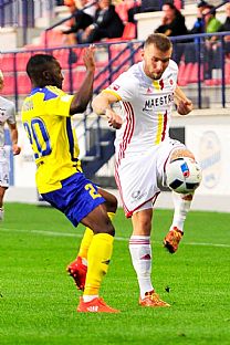 Yves Simon Pambou a Tom ubek |  autor: Rudolf Makurica