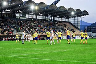 Pohad na zpadn tribnu. |  autor: Rudolf Makurica