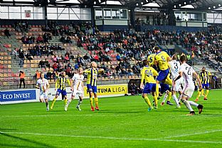 Ruomberania nasahovan vo vekom vpne Dunajskej Stredy. |  autor: Rudolf Makurica