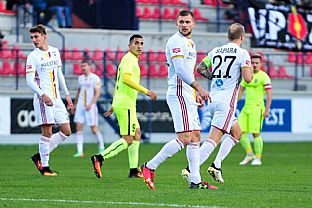 Martin Chrien, Milo Lan a Marek Sapara v sperovej estnstke. |  autor: Rudolf Makurica