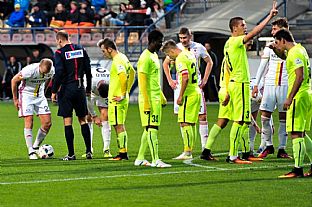 Pred ruomberskm priamym kopom. |  autor: Rudolf Makurica