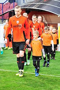 J�n Maslo v pozad� s Petrom Maslom, Dominikom Kru�liakom a Kristi�nom Kol��kom. |  autor: Rudolf Ma�kurica