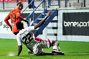 Kristi�n Kol��k a Christopher Maduka |  autor: Rudolf Ma�kurica