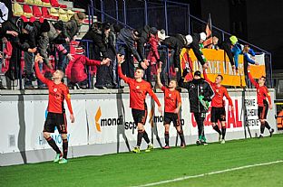 akovaka po zpase - Peter Maslo, Jn Maslo, Peter Gal Andrezly, ubo Hajdch, Kristin Kolk a Dominik Kruliak. |  autor: Rudolf Makurica