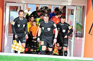 Nstup na zpas |  autor: Rudolf Makurica