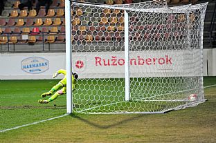 Gl Michala Faka na 3:0 |  autor: Rudolf Makurica