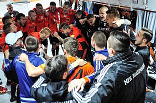 Oslava vazstva |  autor: Rudolf Makurica