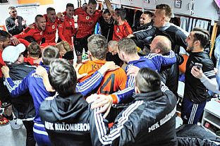 Oslava vazstva |  autor: Rudolf Makurica