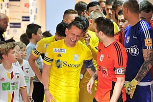 Igor ofk a Tom ubek pred zpasom. |  autor: Rudolf Makurica