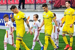 Pred zpasom |  autor: Rudolf Makurica