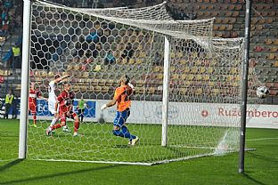 Kristin Kolk otvra skre stretnutia. |  autor: Rudolf Makurica