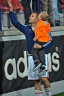 Tom ubek |  autor: Rudolf Makurica