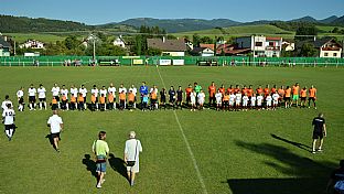 Nstup hrov na zpas. |  autor: Tom Lubelec