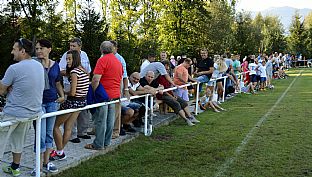 Divci na zpase. |  autor: Tom Lubelec