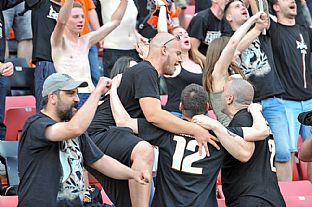 Ruombersk fanikovia po gle |  autor: Rudolf Makurica