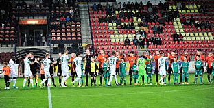 Nstup hrov na zpas. |  autor: Rudolf Makurica