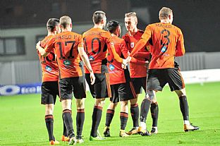 Rados po gle - Erik Daniel, Peter Maslo, Nermin Haski, Dalibor Tak, Dominik Kruliak a Jn Maslo. |  autor: Rudolf Makurica