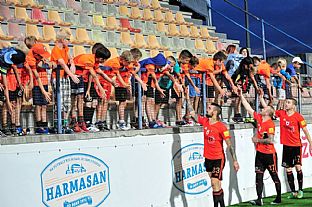 �akova�ka po z�pase - Erik Daniel, Marek Sapara a Peter Maslo. |  autor: Rudolf Ma�kurica