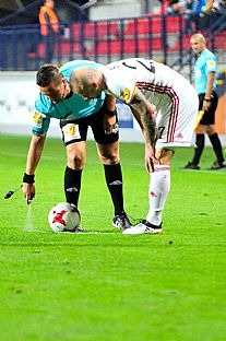 Hlavn rozhodca Jozef Pavlk a Marek Sapara |  autor: Rudolf Makurica