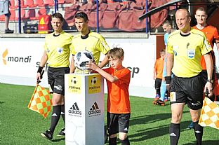 Nstup na zpas |  autor: Rudolf Makurica