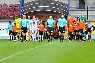 N�stup na z�pas |  autor: Rudolf Ma�kurica