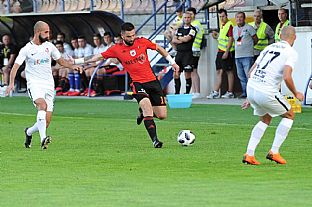 Yani Urdinov |  autor: Rudolf Makurica