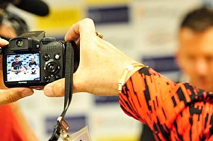 Tlaov konferencia po zpase |  autor: Rudolf Makurica