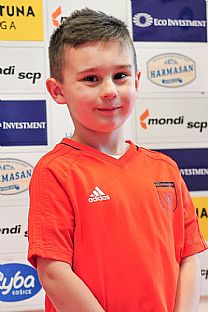 n mldencky hr |  autor: Rudolf Makurica