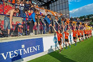 Dalibor Tak, Peter Gal Andrezly, Kristi Qose, Matej Madlek, Mat Kme, Tom Bobek, Tihomir Kostadinov a Adam Brenkus. |  autor: Rudolf Makurica