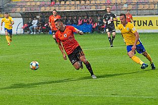 Dalibor Tak a Matej urma |  autor: Rudolf Makurica