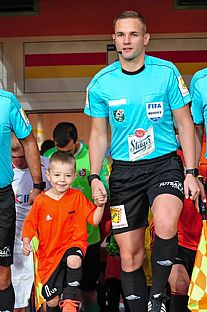 Nstup na zpas |  autor: Rudolf Makurica