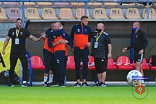 Ruombersk realizan tm po gle. |  autor: Rudolf Makurica