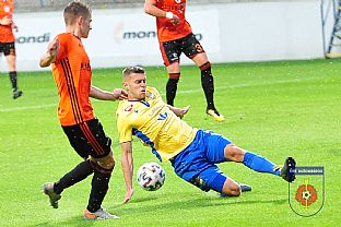 Mat Kme |  autor: Rudolf Makurica