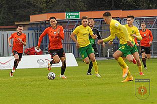 Timotej M�dry, Tihomir Kostadinov a Alexander Moj�i�. |  autor: Rudolf Ma�kurica