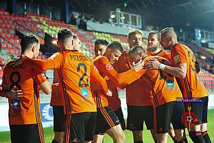 Dalibor Tak, Alexander Moji, Jn Maslo, Tihomir Kostadinov, Martin Regli, Mrio Mrva, Matej urma, Matej Kochan a Peter ungel. |  autor: Rudolf Makurica